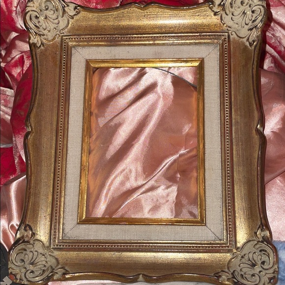 Other - Elegant Gold Ornate Picture Frame